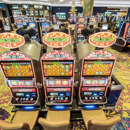 Walker\'S Bluff Casino Resort